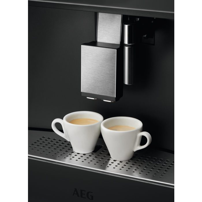 AEG - Vestavné automaty na espresso - KKK994500T