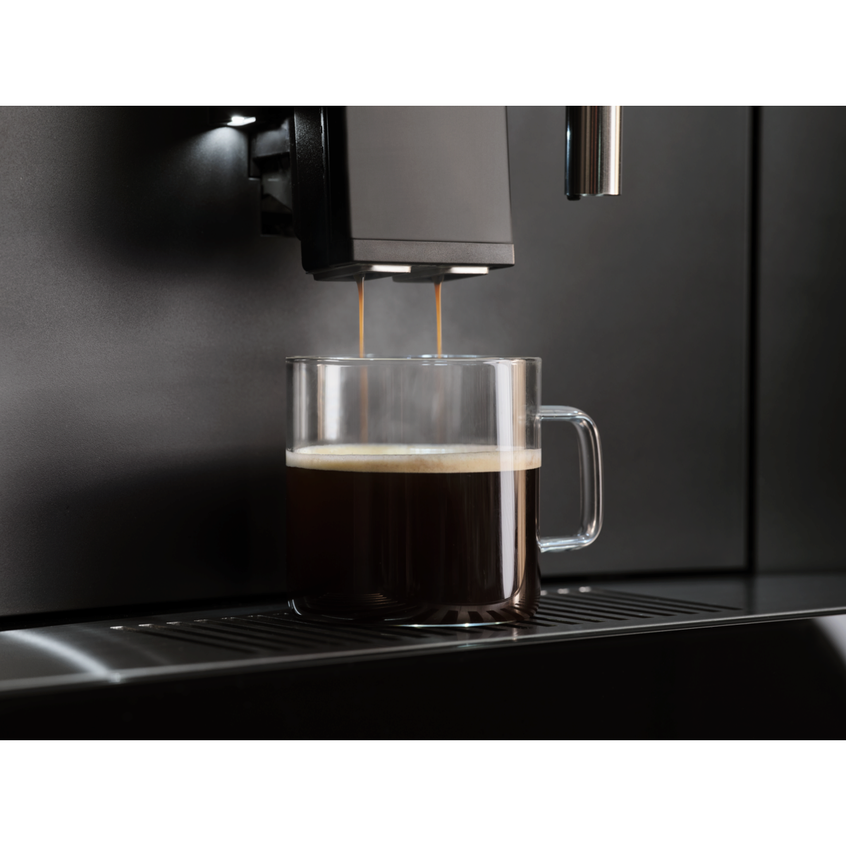 AEG - Vestavné automaty na espresso - NKC8N7T