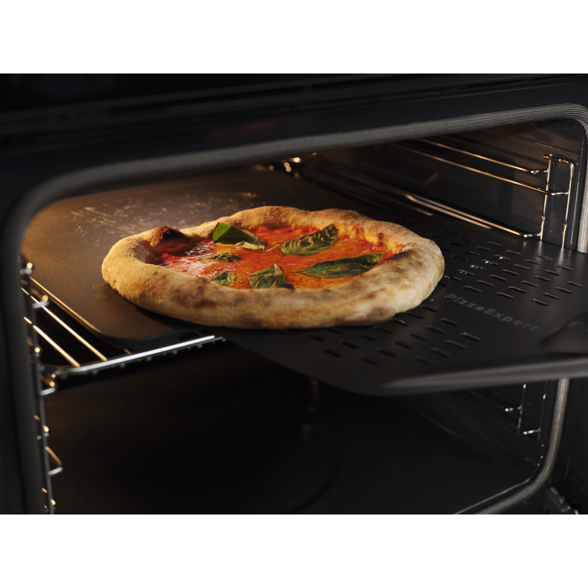 Ideální pro pizza večery: Rychlé pečení jedné pizzy za druhou