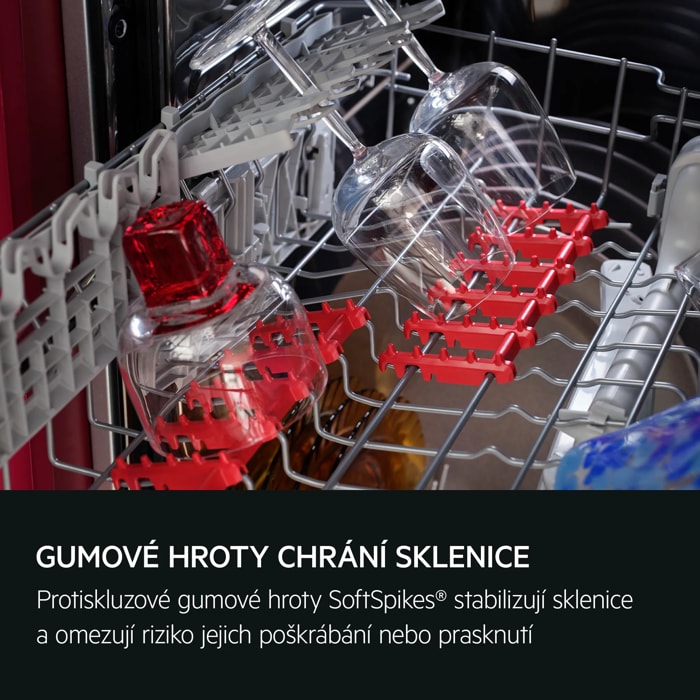 GUMOVÉ HROTY CHRÁNÍ SKLENICE Protiskluzové gumové hroty SoftSpikes® stabilizují sklenice a omezují riziko poškrábání nebo prasknutí