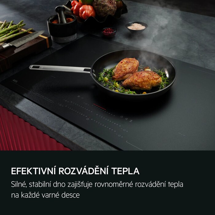 EFEKTIVNÍ ROZVÁDĚNÍ TEPLA Silné, stabilní dno zajišťuje rovnoměrné, účinné rozvádění tepla na každé varné desce