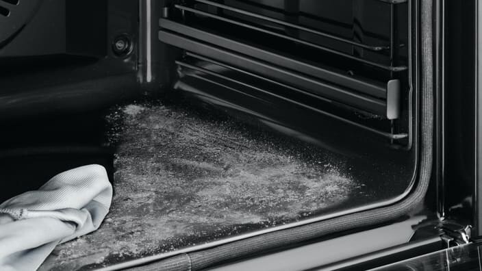 Pyrolytic Cleaning* feature 