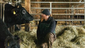 Šéfkuchař a specialista na maso Ludwig Maurer a kráva wagyu